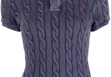Knitting Polo: A Fusion of Craft and Contemporary Style