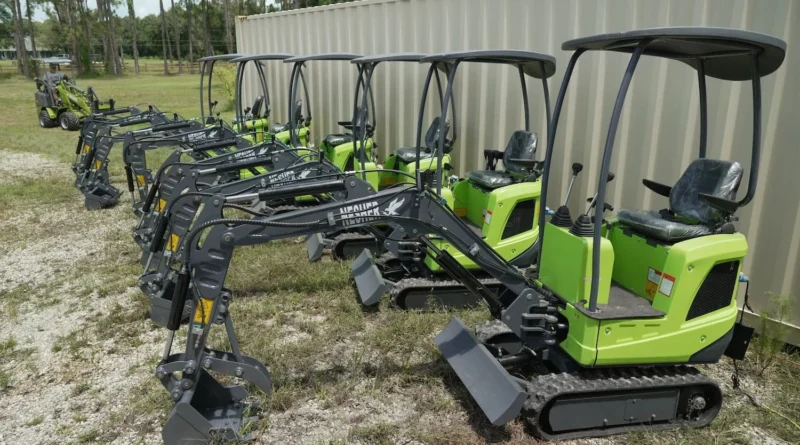 Electric Mini Digger
